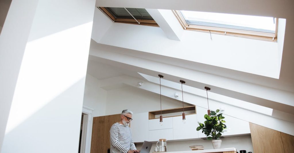 découvrez comment appairer facilement votre télécommande velux pour contrôler vos fenêtres et stores intelligents en toute simplicité.