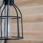 découvrez tout sur le watt, l'unité de mesure de la puissance électrique, son importance et ses applications dans la vie quotidienne.