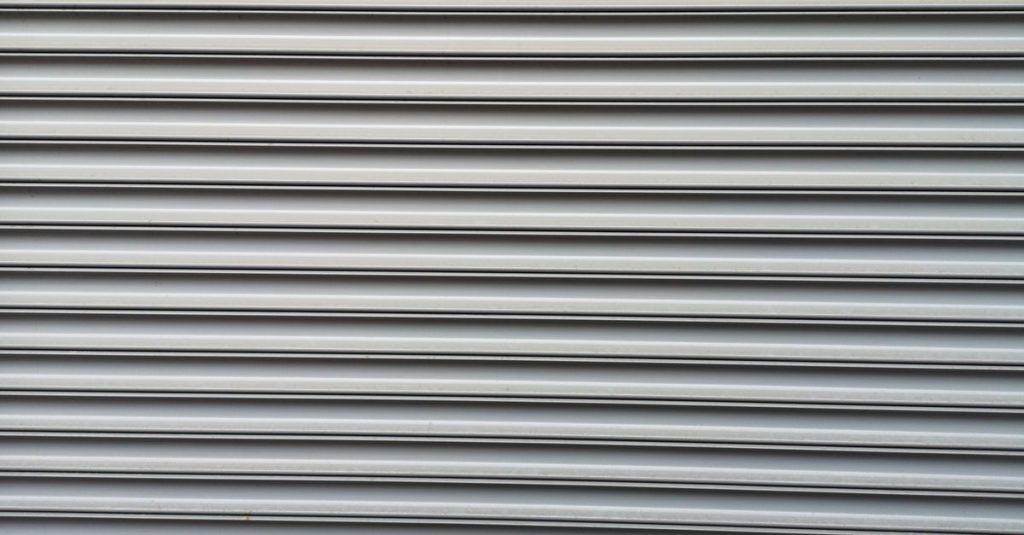 guide complet pour le câblage des volets roulants : instructions faciles à suivre pour installer et connecter correctement vos volets roulants électriques.