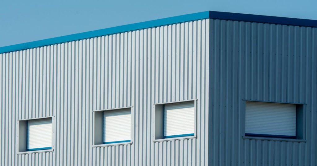 découvrez nos panneaux sandwich haute performance, alliant isolation thermique et robustesse pour vos projets de construction et rénovation. qualité, durabilité et efficacité énergétique garanties.