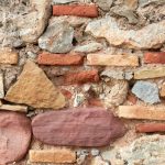 découvrez nos murs en pierre authentiques alliant robustesse et esthétique pour sublimer tous vos espaces, intérieurs comme extérieurs.