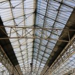 découvrez notre plafond autoportant, une solution innovante et durable pour un design intérieur épuré et sans supports apparents.
